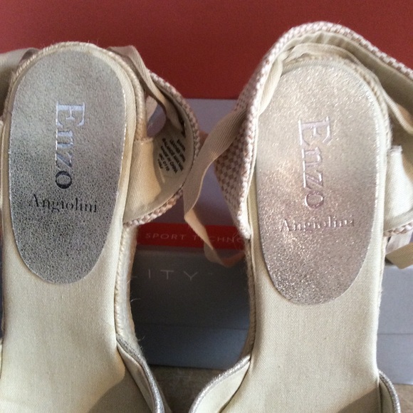 enzo angiolini sandria sandal